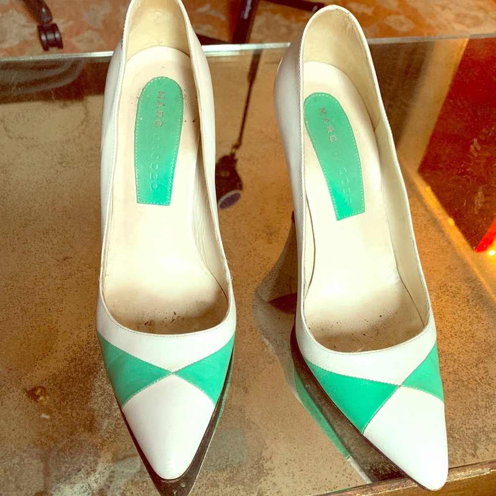 Marc Jacobs New Wave Green/White Heels.